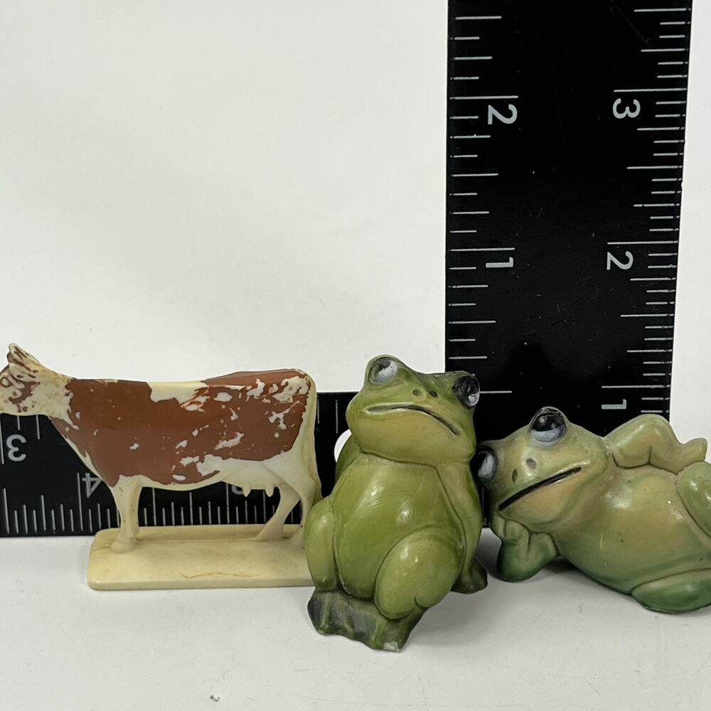 Vintage Plastic Figurine Lot 1960–70s St Labre Indian Magnet Frogs Cow Duck 8 Pc - Picture 9 of 14